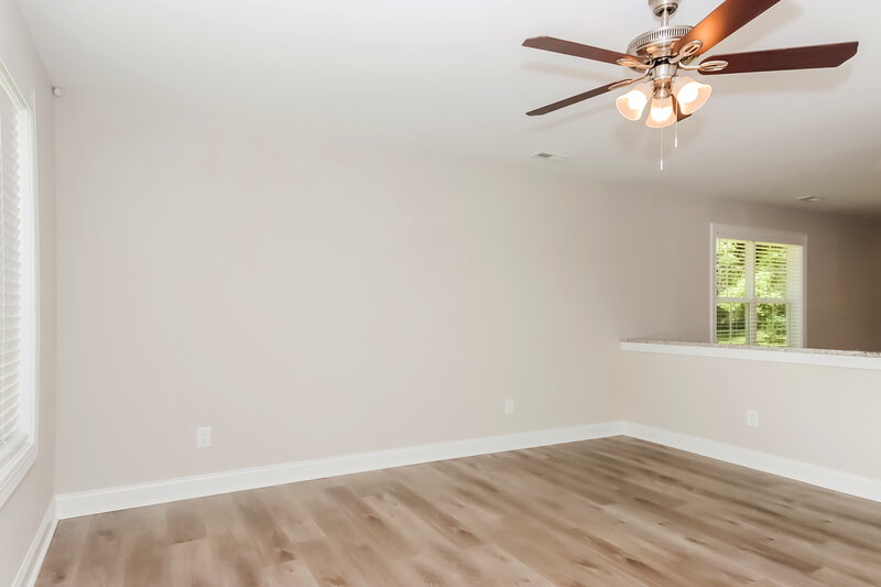 1,790/Mo, 1213 Milton Ave Kannapolis, NC 28081 Living Room View 2