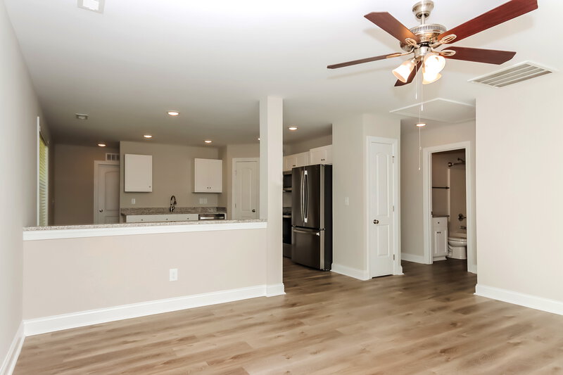 1,790/Mo, 1213 Milton Ave Kannapolis, NC 28081 Living Room View 3