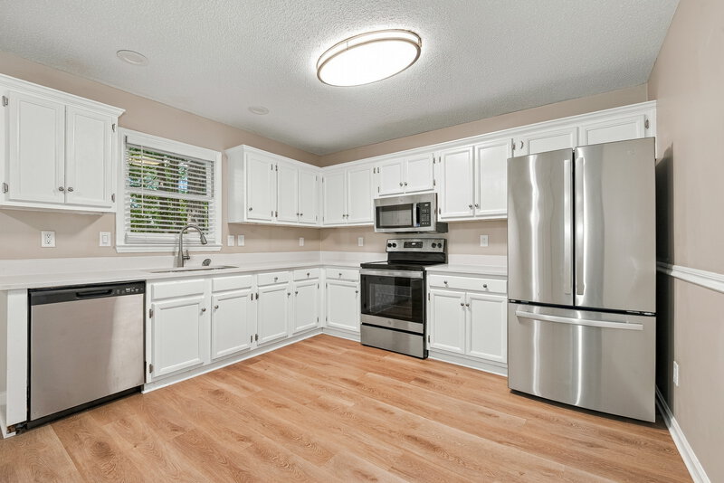 2,340/Mo, 3504 Hickory Nut Ct Waxhaw, NC 28173 Kitchen View 2