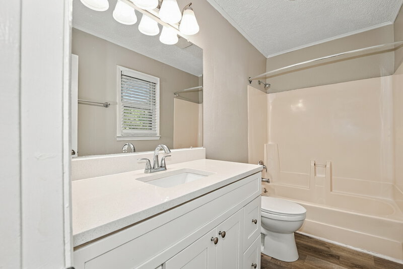 2,340/Mo, 3504 Hickory Nut Ct Waxhaw, NC 28173 Primary Bathroom View