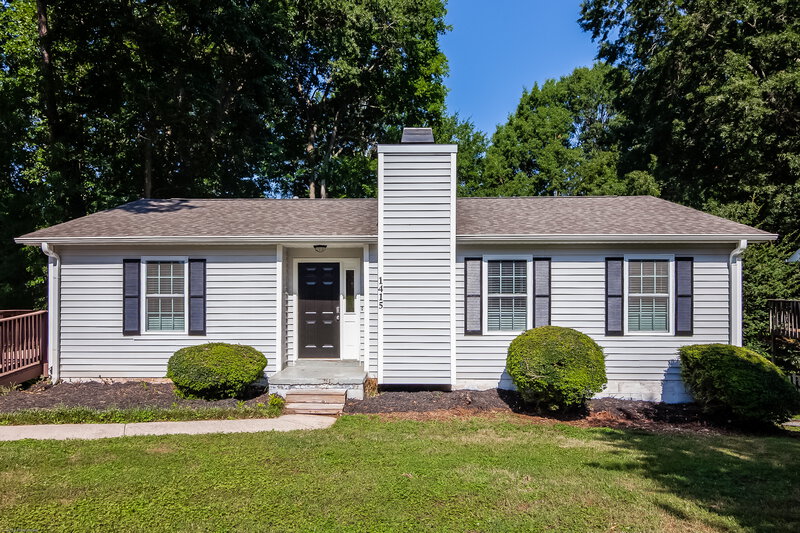 3,060/Mo, 1415 Anderson St Gastonia, NC 28054 External View