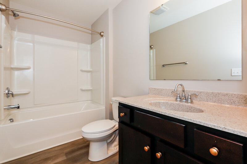 1,855/Mo, 12534 Palomino Dr Midland, NC 28107 Bathroom View
