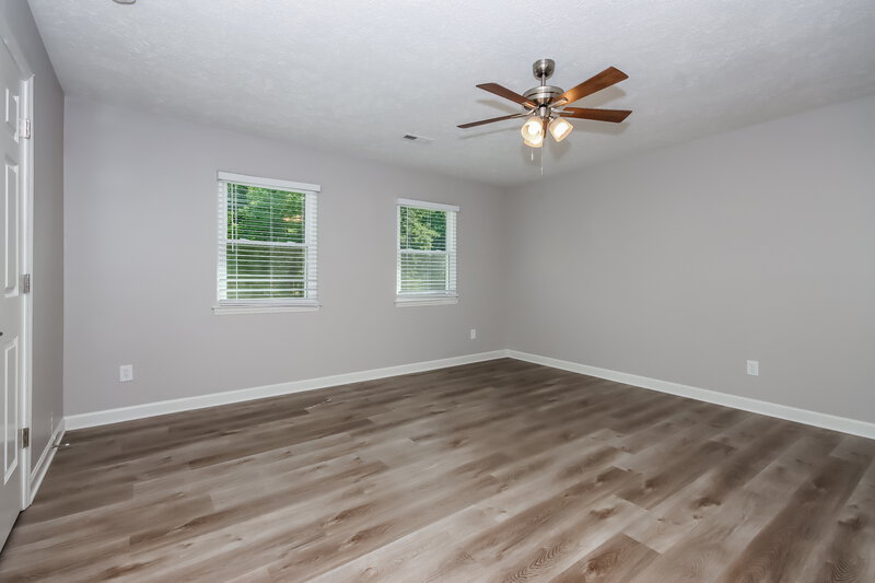 2,830/Mo, 917 Oakridge Dr Mooresville, NC 28115 Main Bedroom View 2