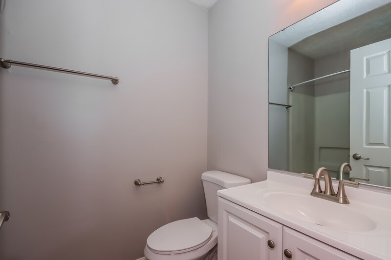 2,830/Mo, 917 Oakridge Dr Mooresville, NC 28115 Bathroom View