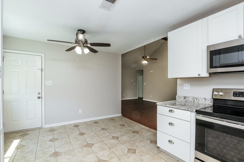 2,750/Mo, 12907 Silbury Ln Huntersville, NC 28078 Dining Room View 2