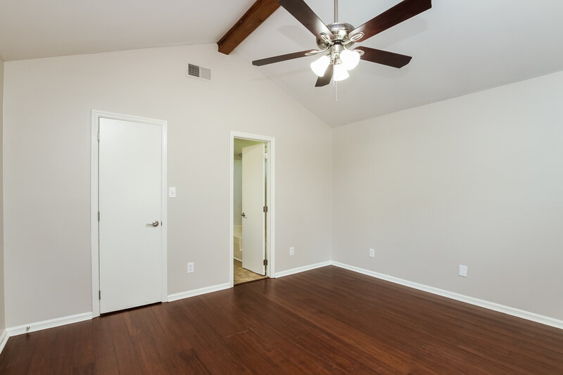 2,750/Mo, 12907 Silbury Ln Huntersville, NC 28078 Main Bedroom View