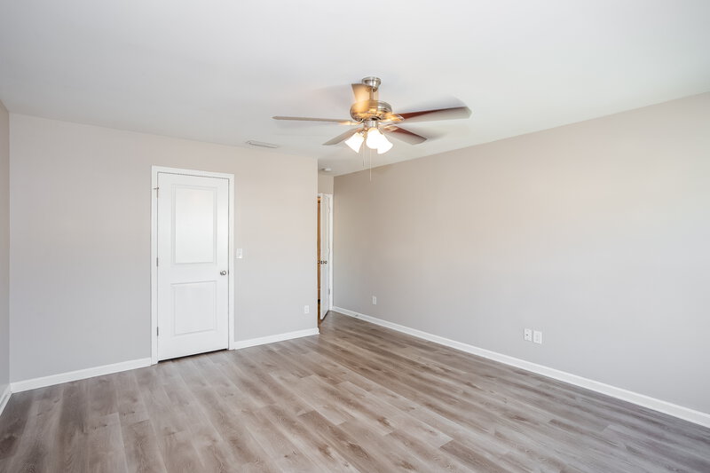 2,105/Mo, 12521 Palomino Dr Midland, NC 28107 Main Bedroom View 2