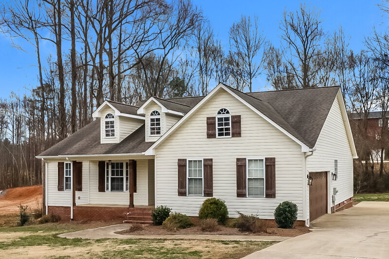 2,870/Mo, 104 Farmwood Dr Cherryville, NC 28021 Misc View 2