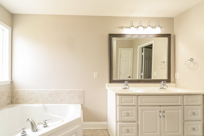 2,870/Mo, 104 Farmwood Dr Cherryville, NC 28021 Misc View 10