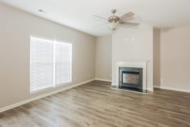 2,060/Mo, 5830 Dove Point Dr SW Concord, NC 28025 Living Room View