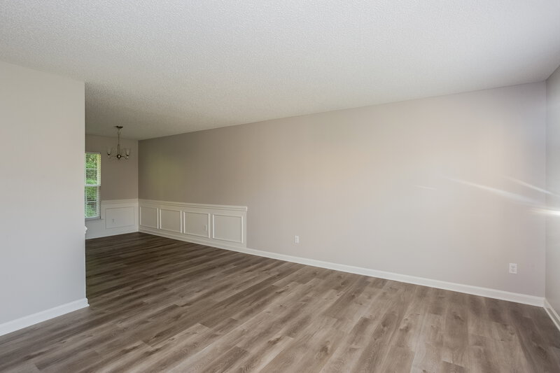 2,475/Mo, 3042 Willamette Valley Dr Charlotte, NC 28215 Living Room View