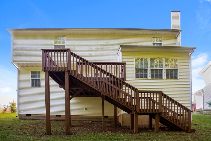 2,475/Mo, 3042 Willamette Valley Dr Charlotte, NC 28215 Rear View 2