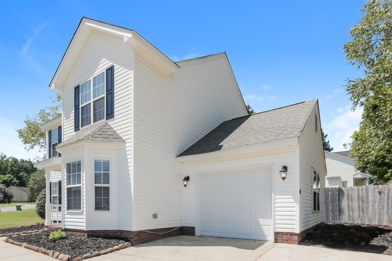 3,060/Mo, 11807 Golden Maple Ln Charlotte, NC 28215 Front View 2