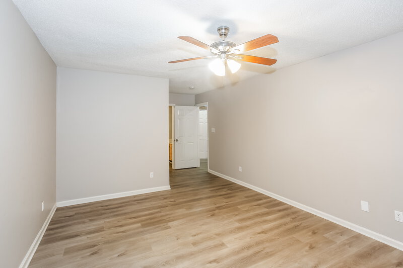 2,240/Mo, 7523 Pence Pond Ln Charlotte, NC 28227 Main Bedroom View