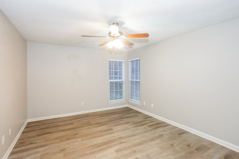 2,240/Mo, 7523 Pence Pond Ln Charlotte, NC 28227 Main Bedroom View 2