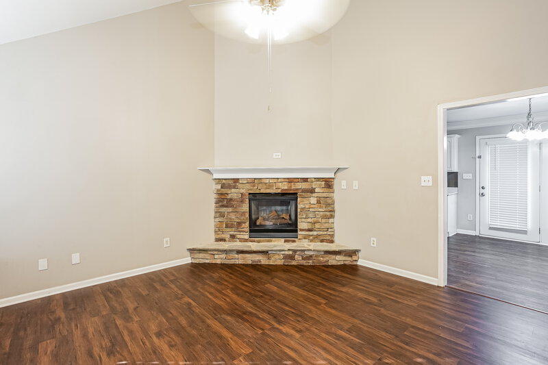 2,175/Mo, 734 Ablow Dr Matthews, NC 28105 Living Room View