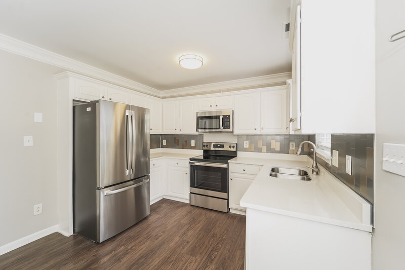 3,070/Mo, 734 Ablow Dr Matthews, NC 28105 Kitchen View 2