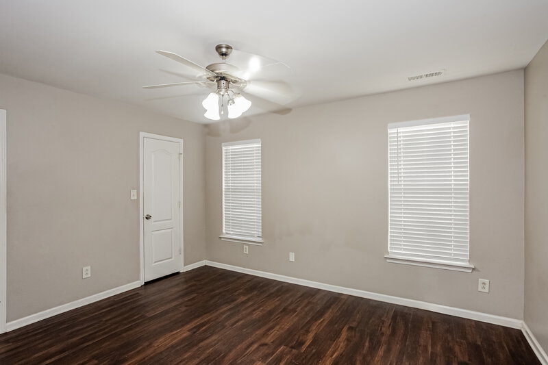 2,175/Mo, 734 Ablow Dr Matthews, NC 28105 Main Bedroom View 3