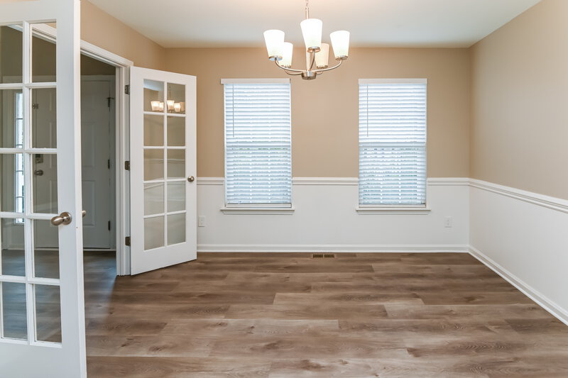 2,000/Mo, 6219 Dumont Ln Charlotte, NC 28269 Dining Room View