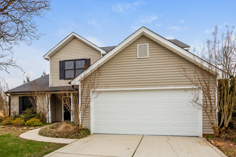 2,220/Mo, 3025 Trellis Ln Monroe, NC 28110 Front View