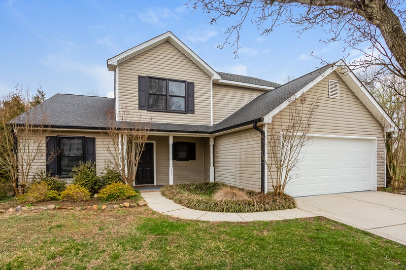 2,220/Mo, 3025 Trellis Ln Monroe, NC 28110 Front View 2