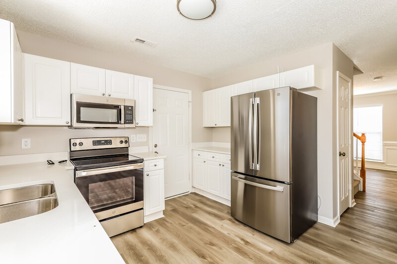 2,110/Mo, 4529 Capstone Dr Monroe, NC 28110 Kitchen View