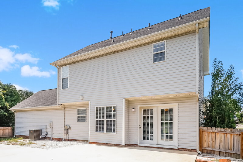 2,110/Mo, 4529 Capstone Dr Monroe, NC 28110 Rear View