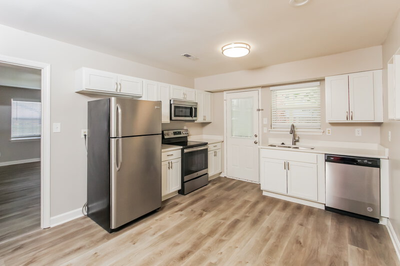 2,140/Mo, 8003 Beacon Hills Rd Indian Trail, NC 28079 Misc View 6