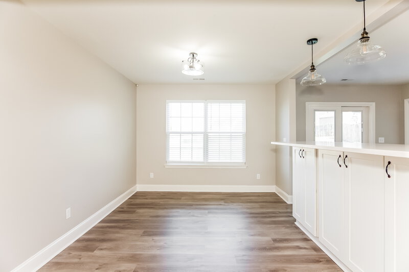 1,860/Mo, 11101 Palestrina Rd Charlotte, NC 28215 Dining Room View