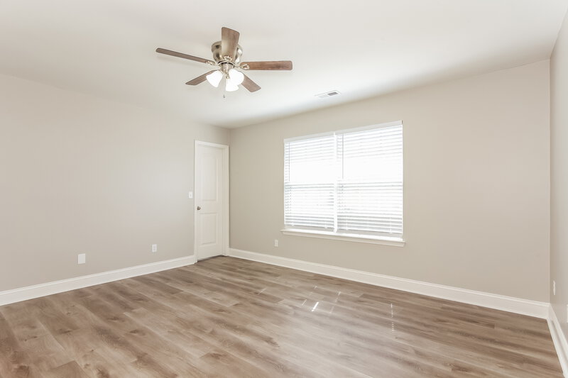 1,860/Mo, 11101 Palestrina Rd Charlotte, NC 28215 Main Bedroom View 2