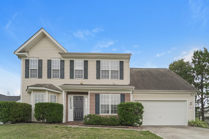 2,195/Mo, 11210 Silver Glen Ln Charlotte, NC 28262 External View