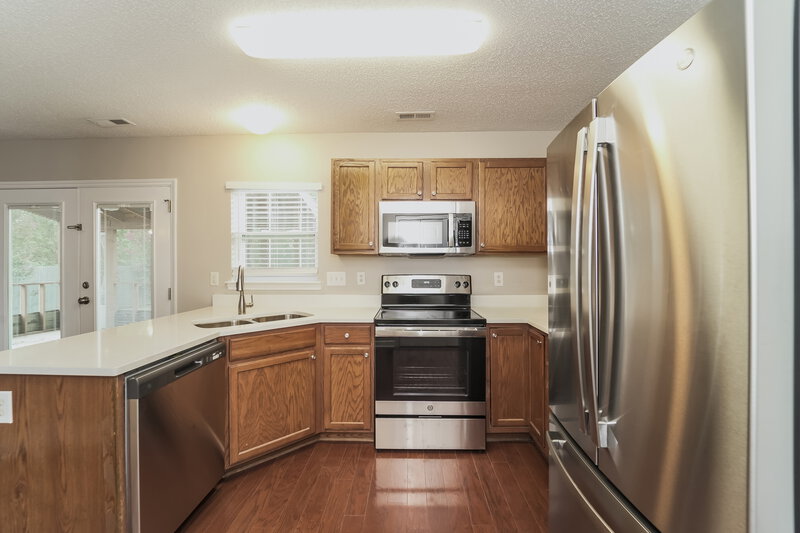 2,195/Mo, 11210 Silver Glen Ln Charlotte, NC 28262 Misc View 6
