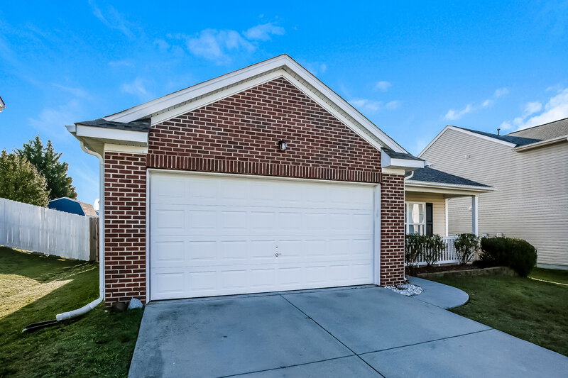 2,025/Mo, 1616 Poplar Shadow Dr Huntersville, NC 28078 Front View 2