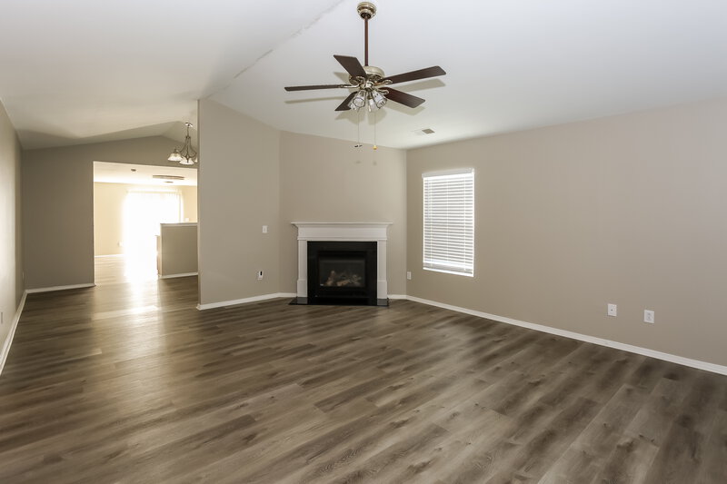 2,025/Mo, 1616 Poplar Shadow Dr Huntersville, NC 28078 Living Room View