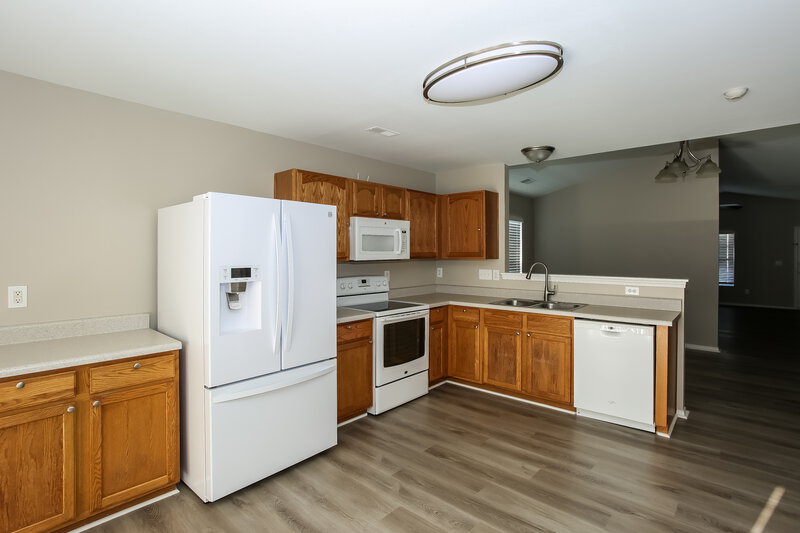 2,025/Mo, 1616 Poplar Shadow Dr Huntersville, NC 28078 Kitchen View