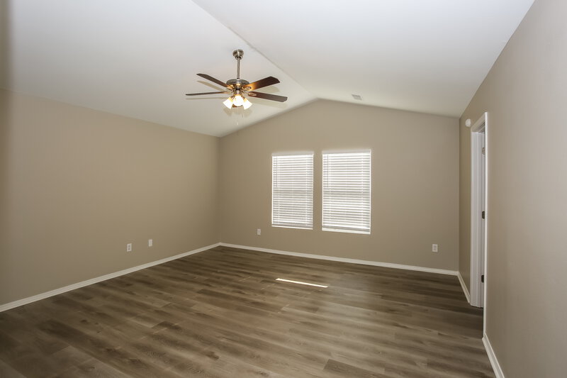 2,025/Mo, 1616 Poplar Shadow Dr Huntersville, NC 28078 Main Bedroom View 2