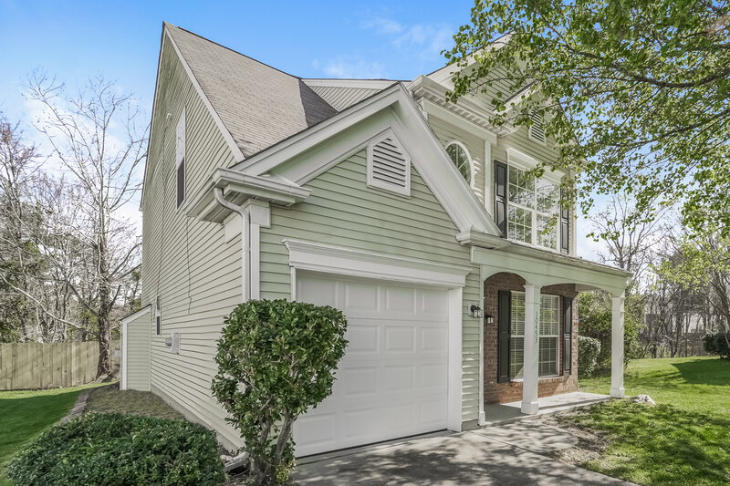 1,950/Mo, 10453 Roundleaf Dr Charlotte, NC 28213 Front View 2