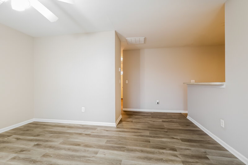 1,995/Mo, 9446 Dewey Dr Charlotte, NC 28214 Living Room View