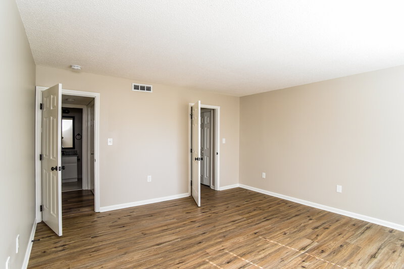 1,535/Mo, 7906 Greenside Ct Charlotte, NC 28277 Main Bedroom View