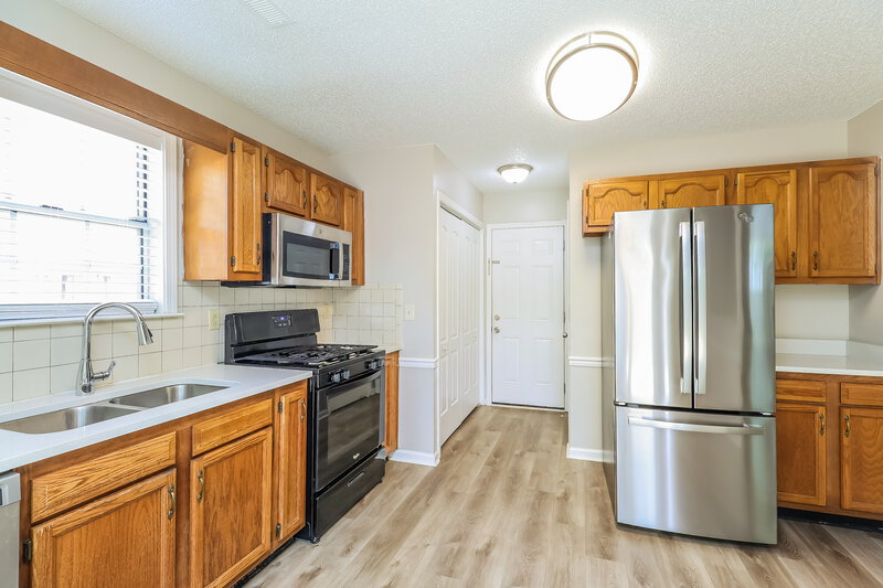 2,055/Mo, 4107 Regency Dr Indian Trail, NC 28079 Kitchen View 2