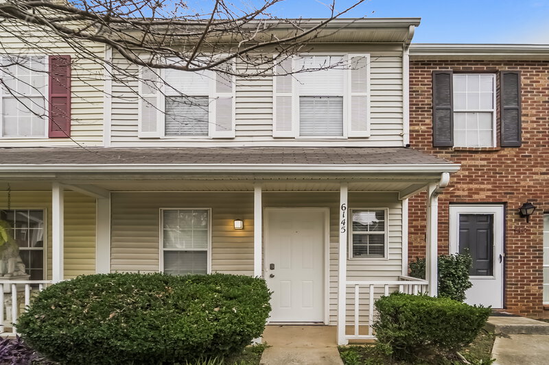 1,495/Mo, 6145 Windsor Gate Ln Charlotte, NC 28215 Front View