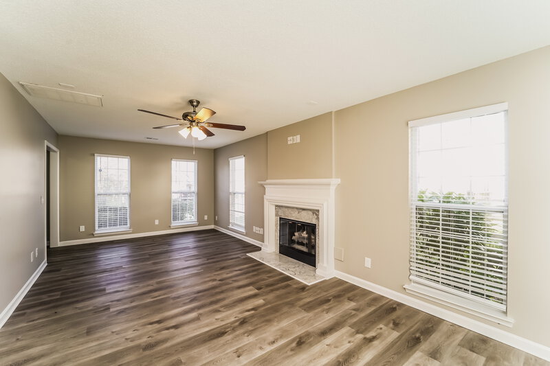 2,115/Mo, 13024 Peacock Ln Charlotte, NC 28215 Misc View 5