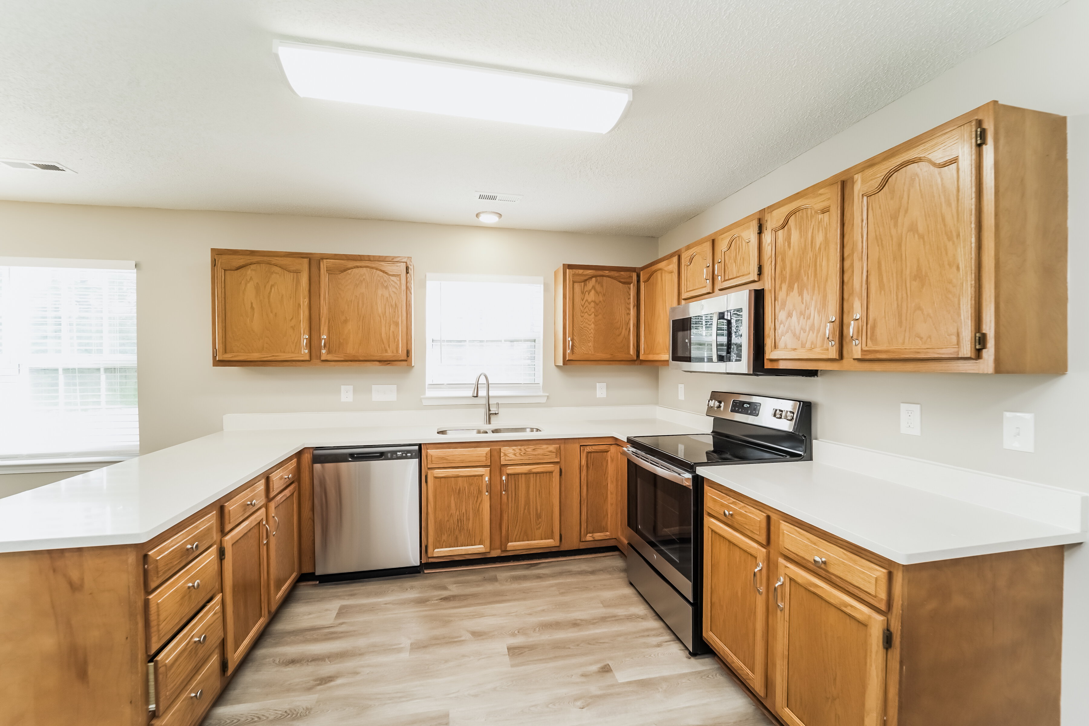 2,115/Mo, 13024 Peacock Ln Charlotte, NC 28215 Misc View 7