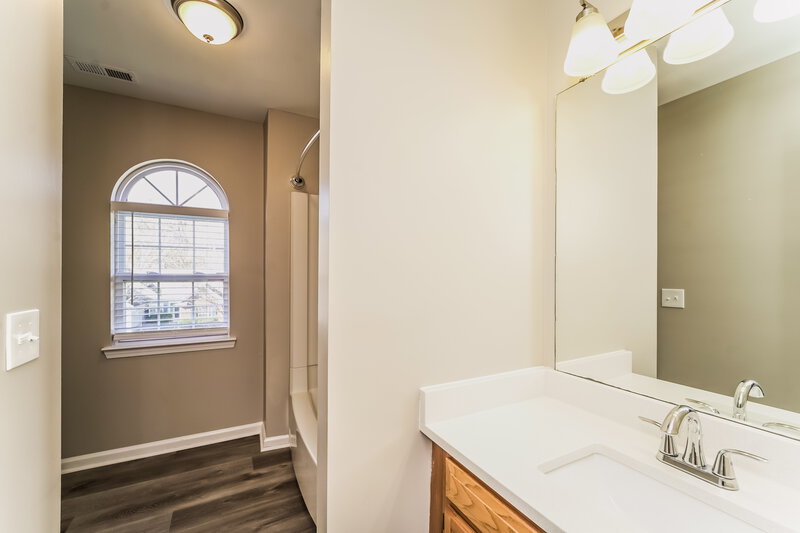 2,115/Mo, 13024 Peacock Ln Charlotte, NC 28215 Misc View 16