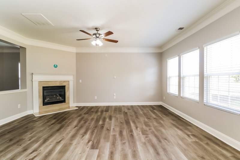 3,430/Mo, 15325 Superior St Charlotte, NC 28273 Living Room View