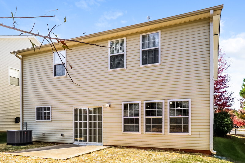 3,430/Mo, 15325 Superior St Charlotte, NC 28273 Rear View 2