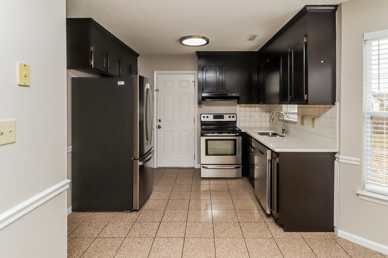 1,965/Mo, 4679 Falcon Chase Dr SW Concord, NC 28027 Kitchen View