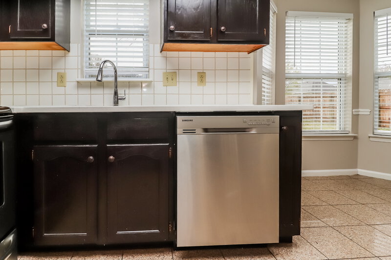 1,965/Mo, 4679 Falcon Chase Dr SW Concord, NC 28027 Kitchen View 2