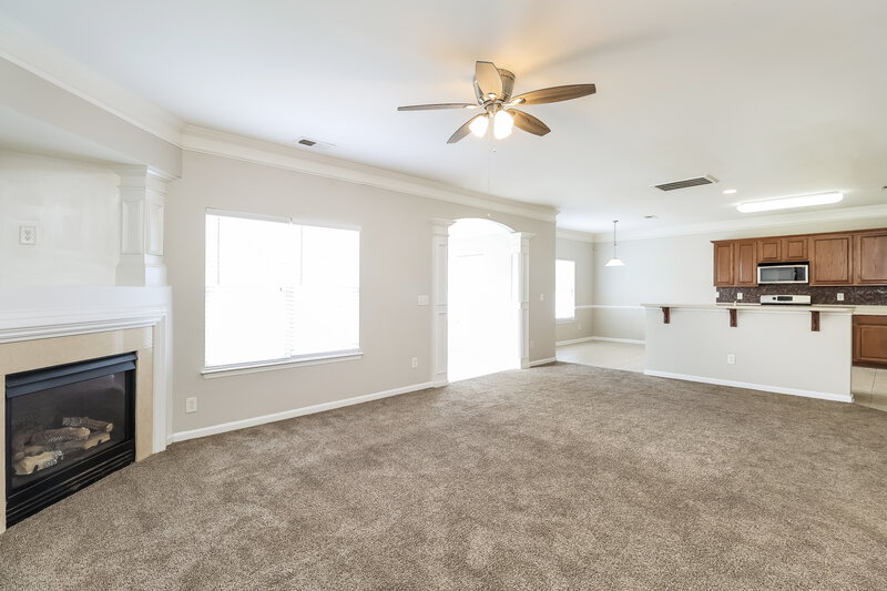 2,370/Mo, 620 Wrayhill Dr Charlotte, NC 28262 Family Room View