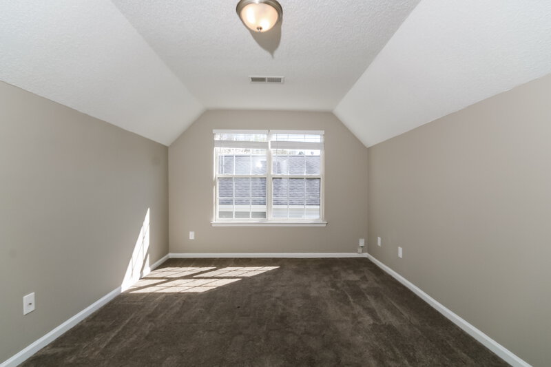 1,865/Mo, 10649 Coulport Ln Charlotte, NC 28215 Bedroom View